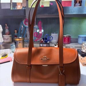 Brand New With Tags! Coach Bridget Flap Shoulder Bag Smooth Leather/Tan CDB05